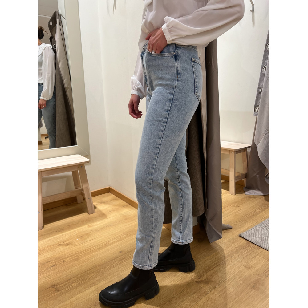 ONLEMILY STRETCH HW JEANS NOOS