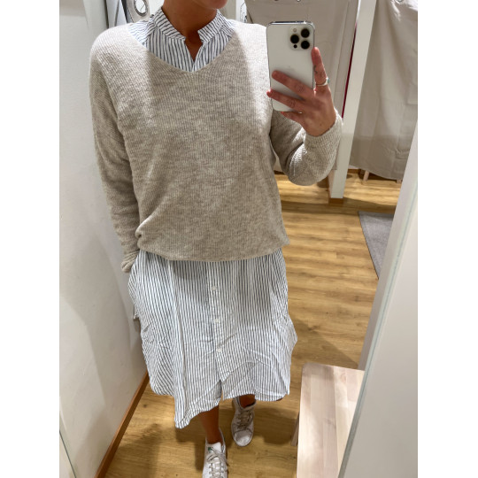 VMCREWLEFILE BLOUSE V-NECK