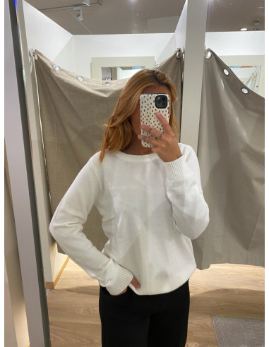 VIRIL O-NECK KNIT TOP