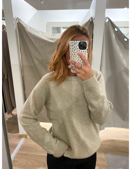 VIRIL O-NECK KNIT TOP