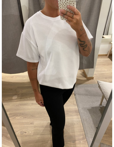 PCSKYLAR SS OVERSIZED TEE