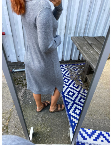 VIRIL CREW NECK L/S MIDI DRESS