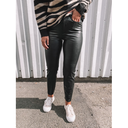 ONLEMILY FAUX LEATHER PANT