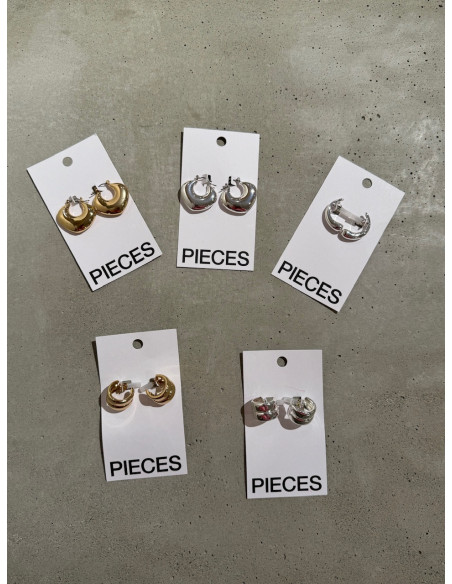 PCPUGINA EARRINGS