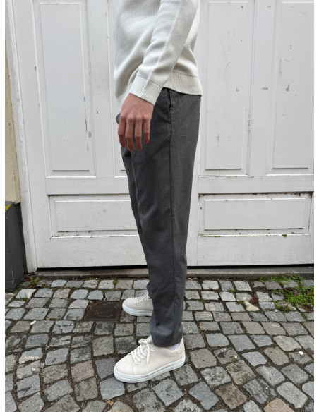 SLH190-REG TAPERED LEROY PLEAT PANT NOOS