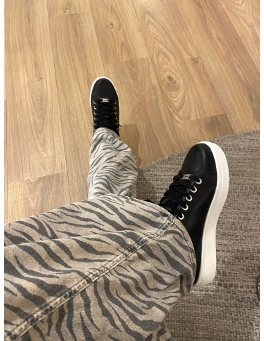 Duffy sneakers vegansk läder