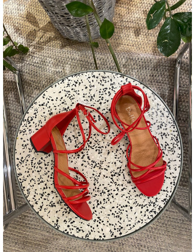 Duffy sandalett med remmar