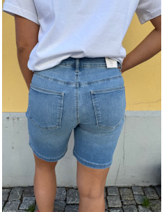 ONLMADISON BLUSH HW SHORTS DNM CRO NOOS 2