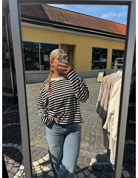 ONLLIVINA L/S O-NECK STRIPE TOP