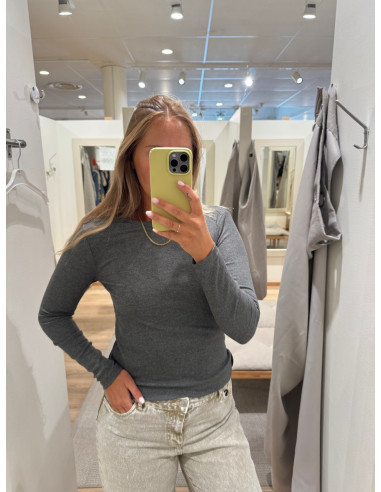 AWIRWINA LS O-NECK TOP NOOS