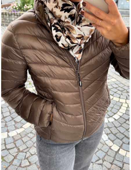 Vera solid lt weight jacket