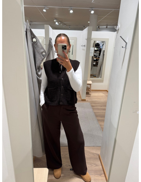 JDYMABEL S/L O-NECK BUTTON VEST KNT