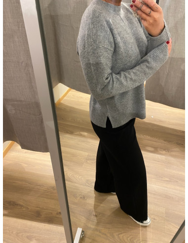 PCMALOU LS O-NECK CUTLINE KNIT