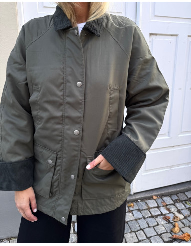 VMWALES JACKET