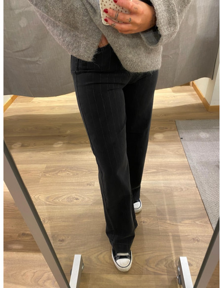 VMKATHY HR WIDELUREX DNM JEANS