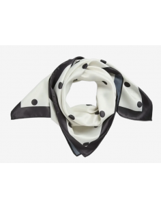 PCDONNIE SQUARE SCARF BC 2