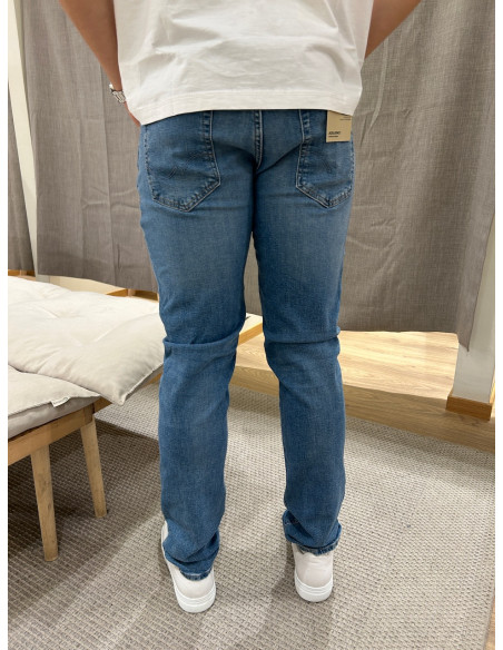 JJIGLENN JJICON JOS 157 NOOS