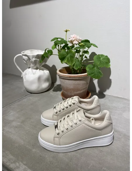 Duffy sneakers vegansk läder
