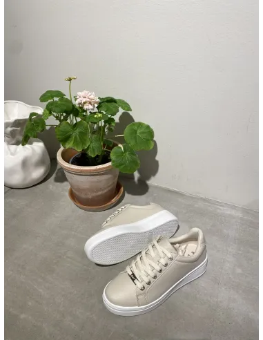 Duffy sneakers vegansk läder