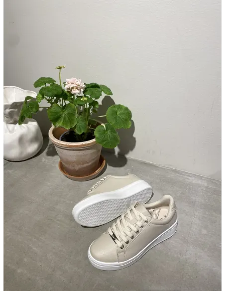 Duffy sneakers vegansk läder
