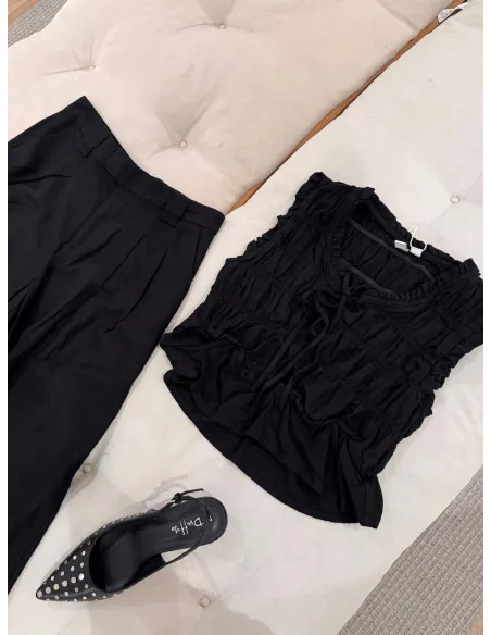 ONLGOA S/S LINEN BL FRILL TOP