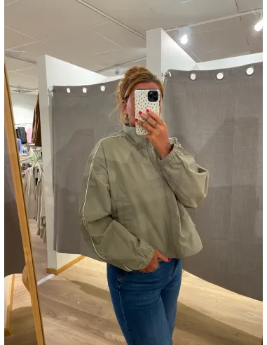 JXNILA LIGHT TRACK JACKET