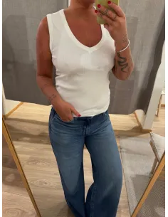 VMCHLOE SL DEEP V-NECK TOP