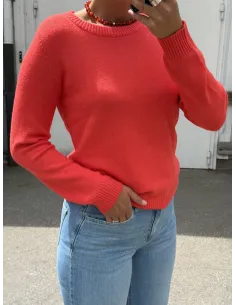 VIRIL O-NECK KNIT TOP