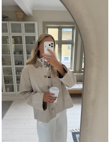 VMCHELSEAPOPPY SHORT JACKET NOOS